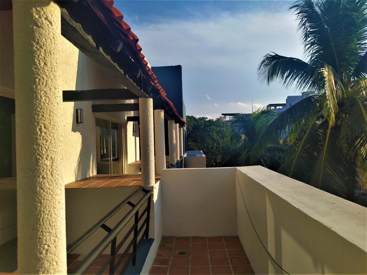 Hotel Mariachi By Kavia 5Th Av بلايا ديل كارمن المظهر الخارجي الصورة