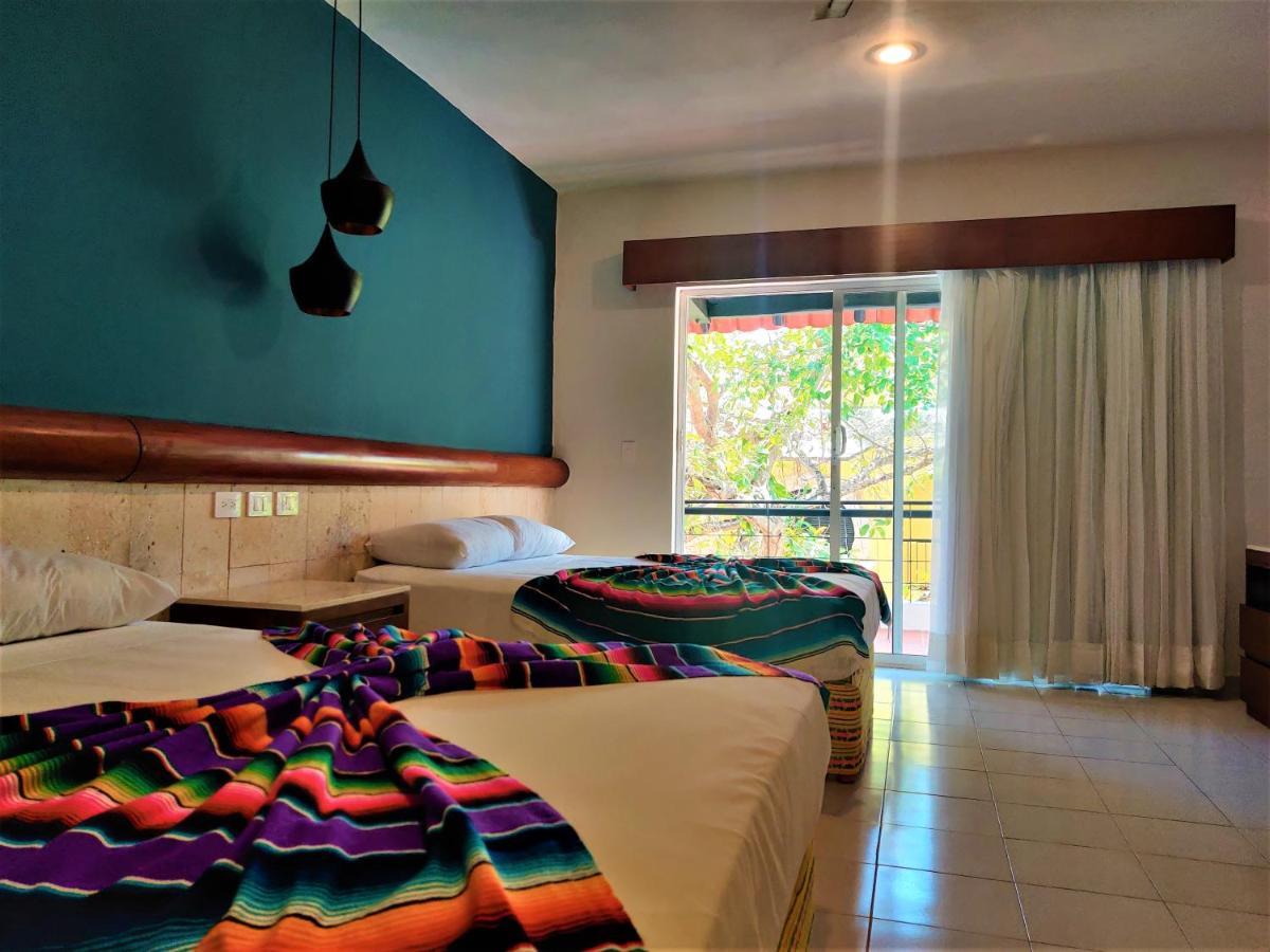 Hotel Mariachi By Kavia 5Th Av بلايا ديل كارمن المظهر الخارجي الصورة