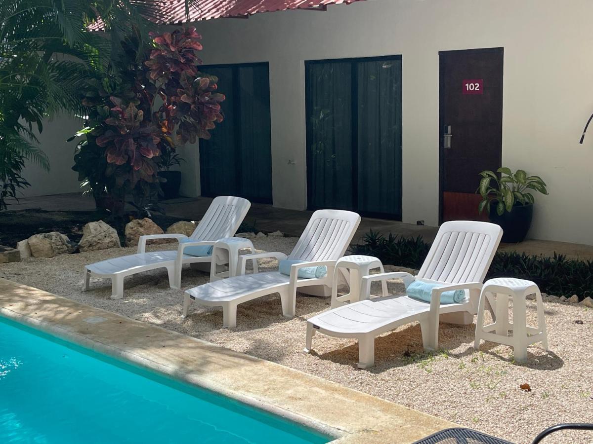 Hotel Mariachi By Kavia 5Th Av بلايا ديل كارمن المظهر الخارجي الصورة