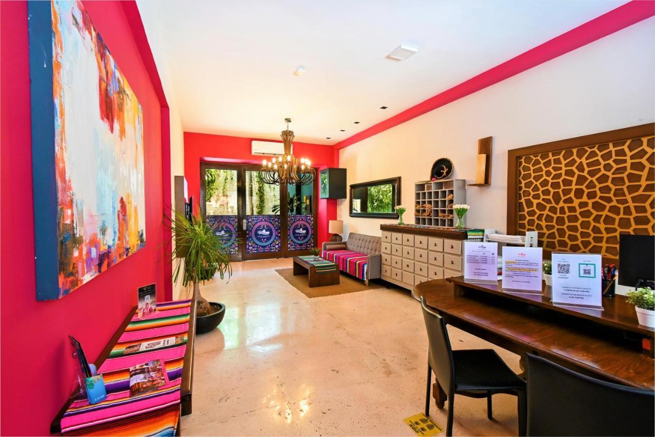 Hotel Mariachi By Kavia 5Th Av بلايا ديل كارمن المظهر الخارجي الصورة