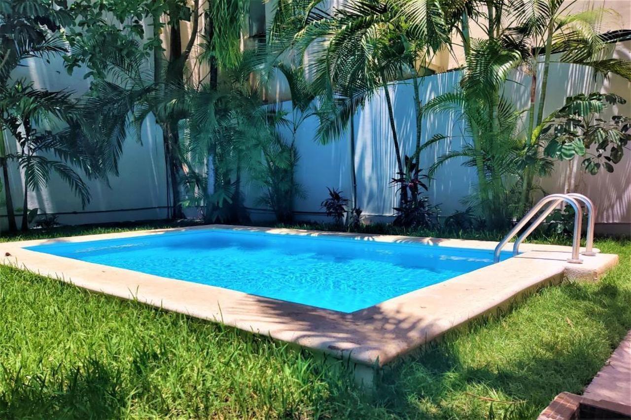 Hotel Mariachi By Kavia 5Th Av بلايا ديل كارمن المظهر الخارجي الصورة